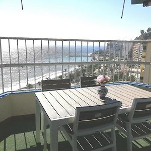 Bonito piso en primera línea de playa